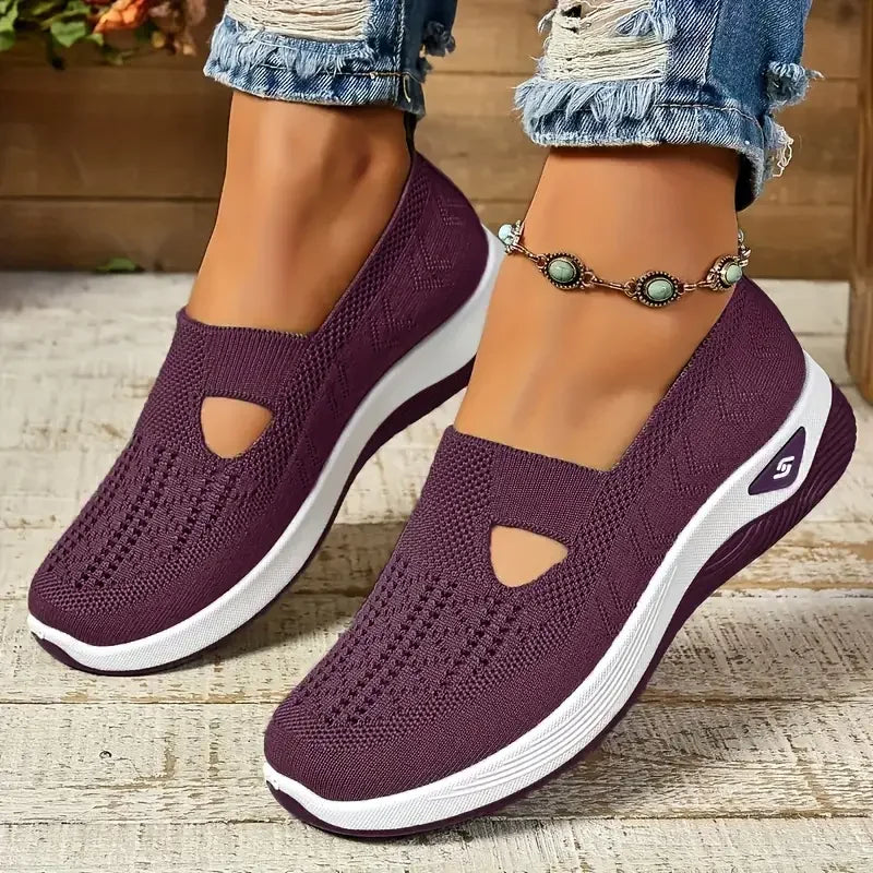Women's shoes