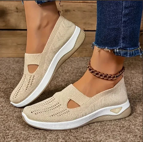 Women's shoes