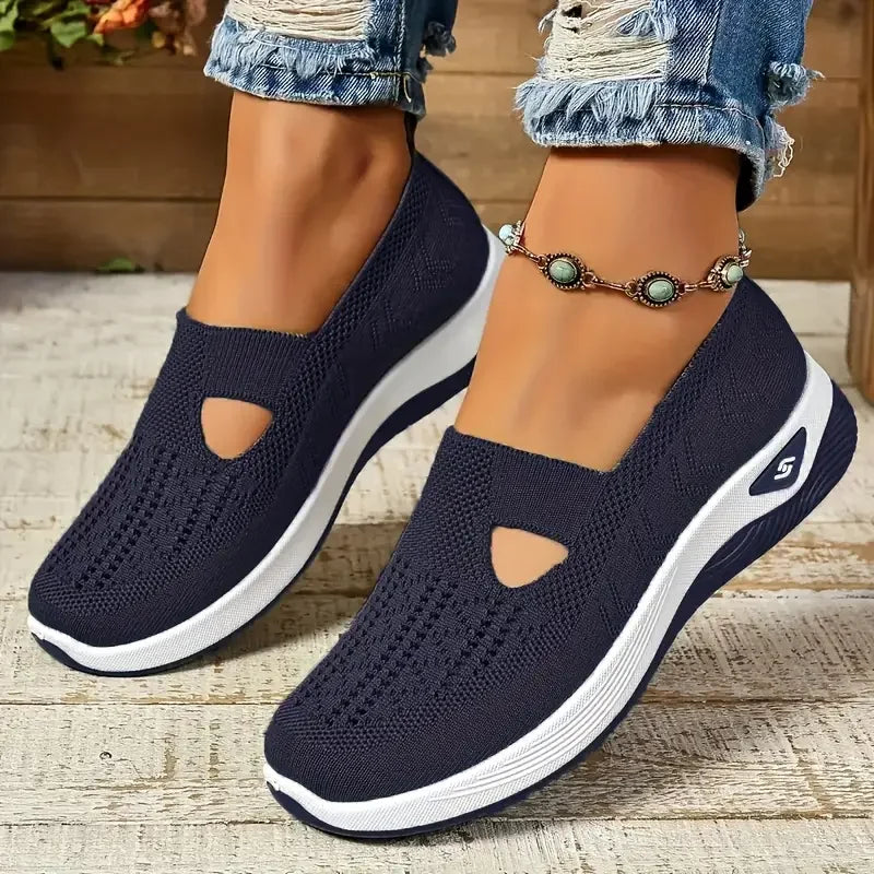 Women's shoes