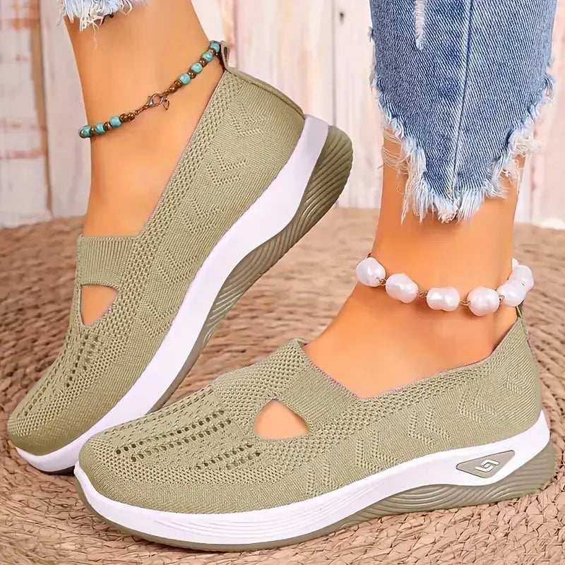 Women's shoes
